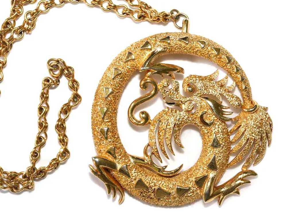 "Trifari" gold tone metal circular Dragon pendant… - image 2