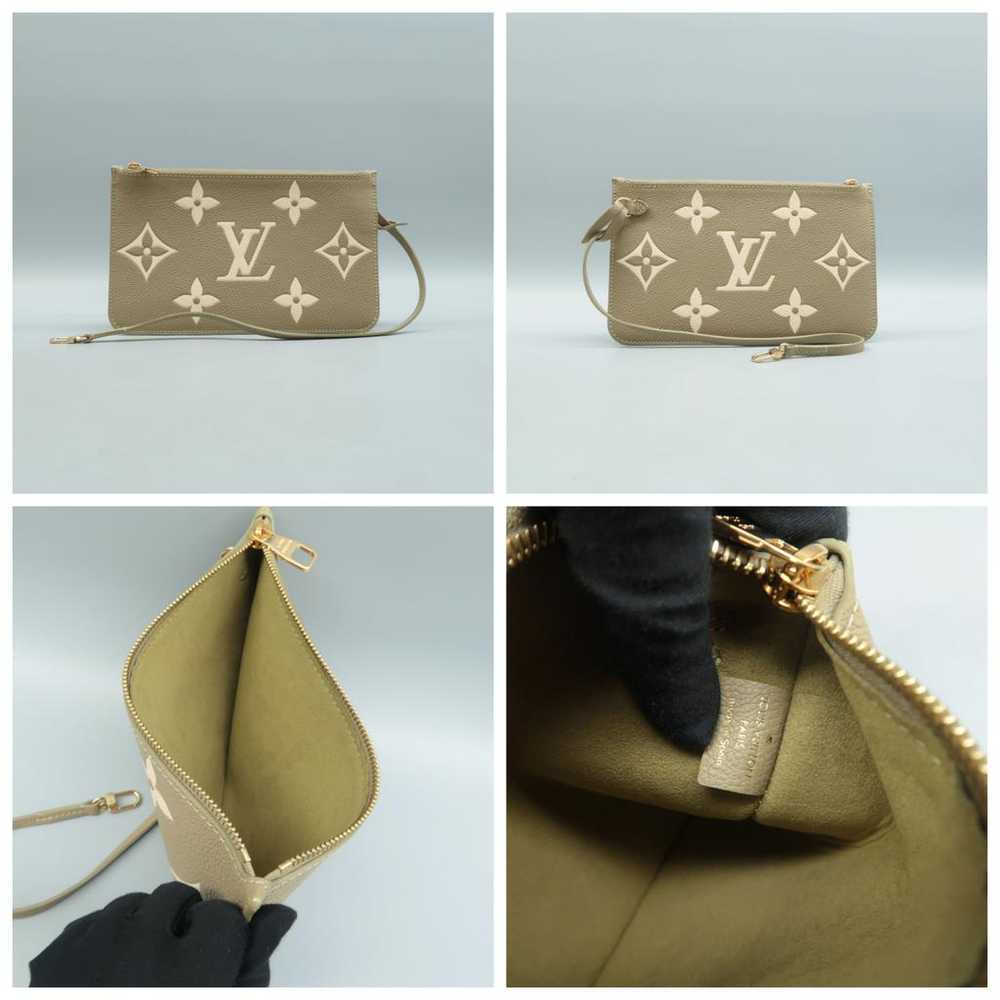 Louis Vuitton Neverfull leather handbag - image 12