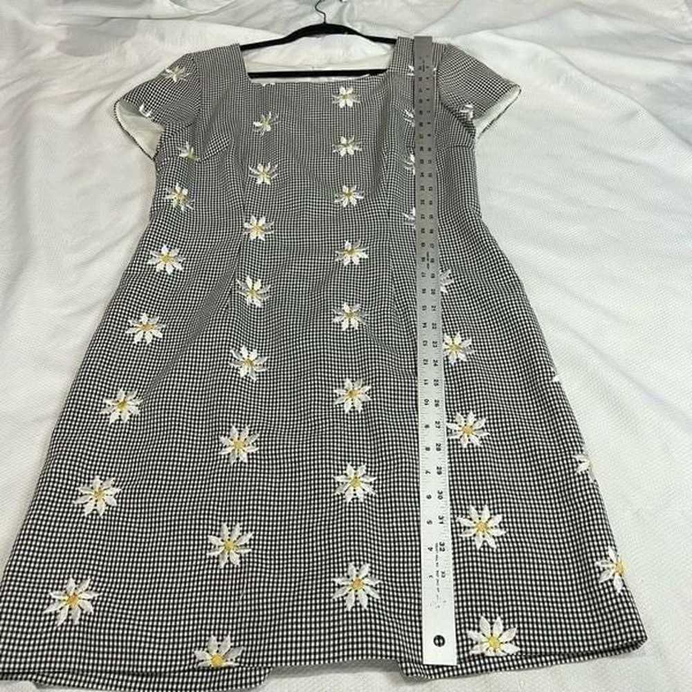 Vintage Black & White Gingham Daisy Print Dress. - image 5