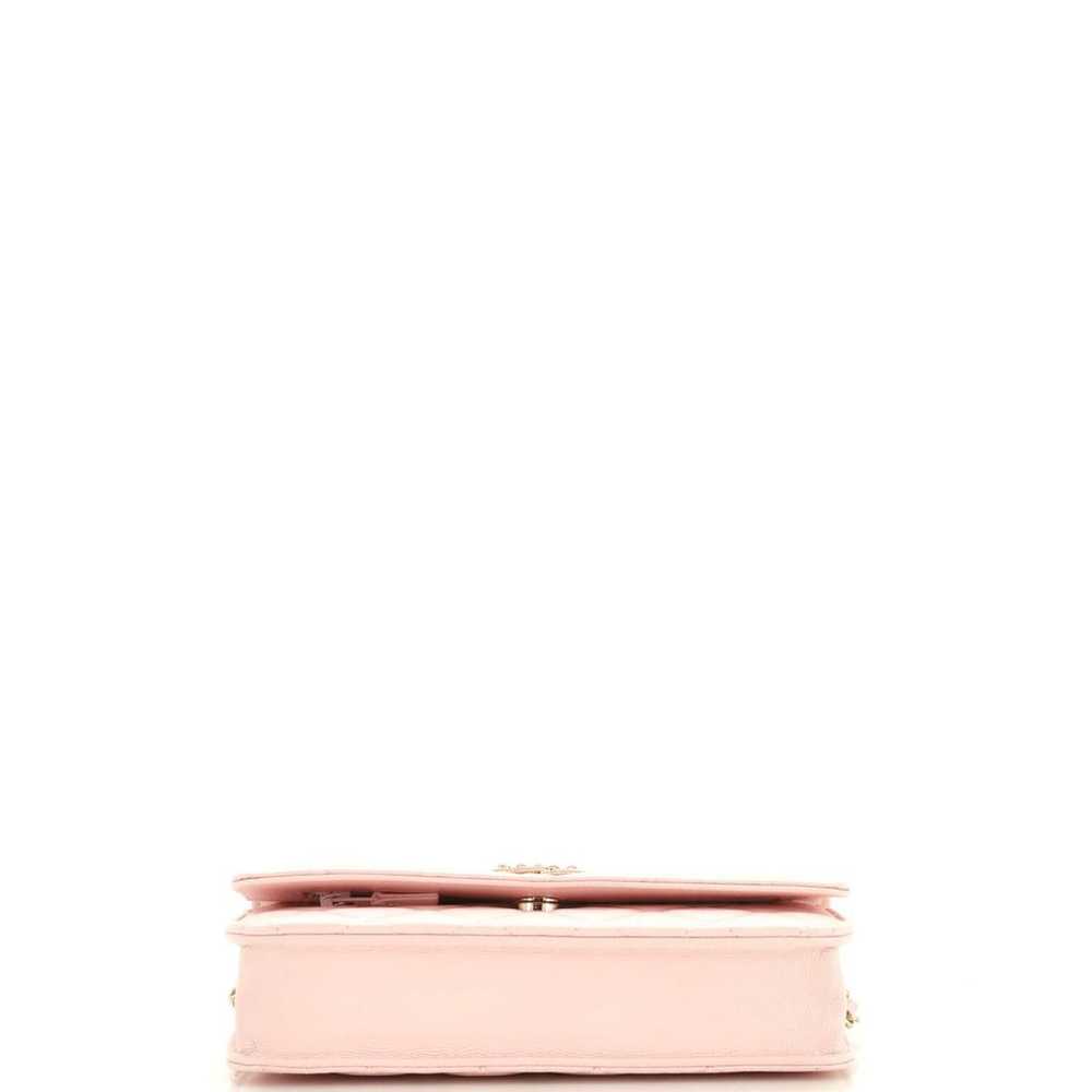 Chanel Leather crossbody bag - image 5