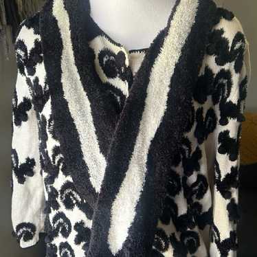 Michael Simon Skunk Print Sweater/Scarf - image 1