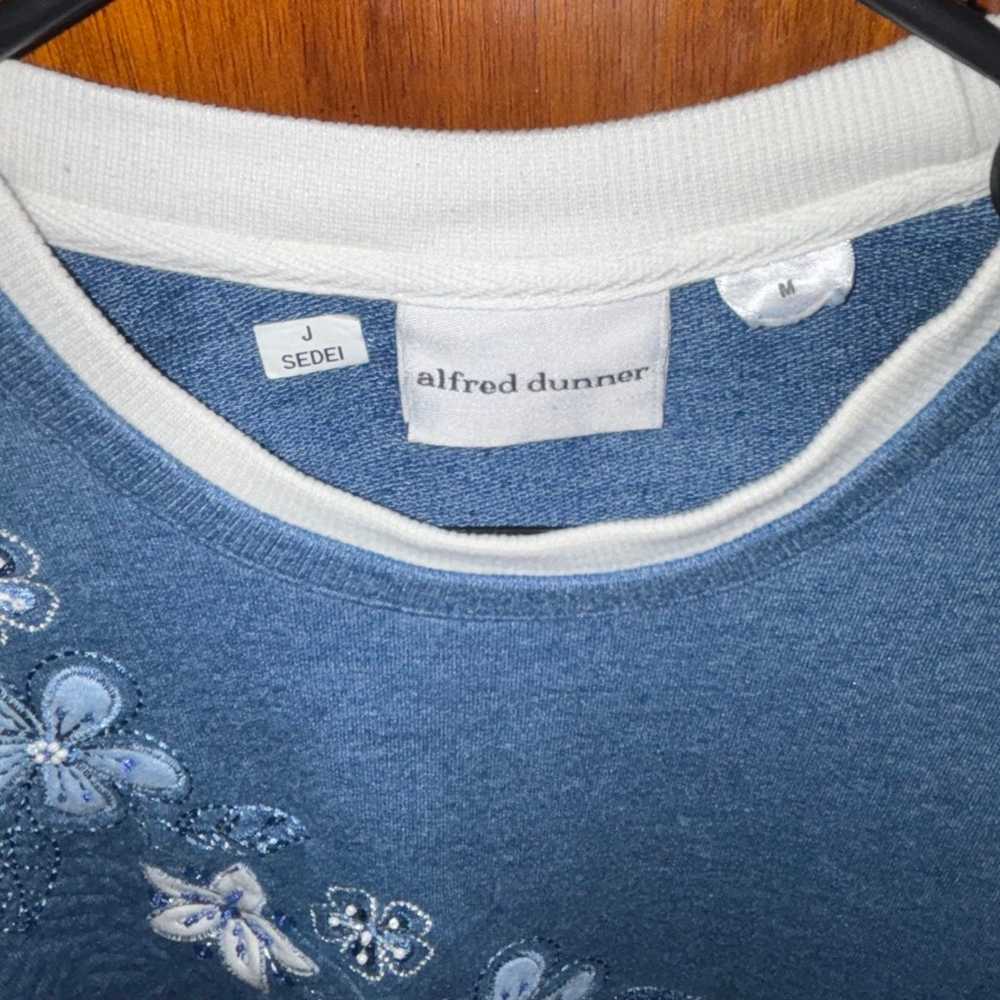 Vintage Alfred Dunner embroidered crew neck - image 3