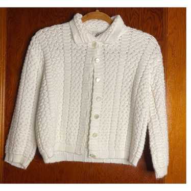 VINTAGE White Sweater Medium - image 1