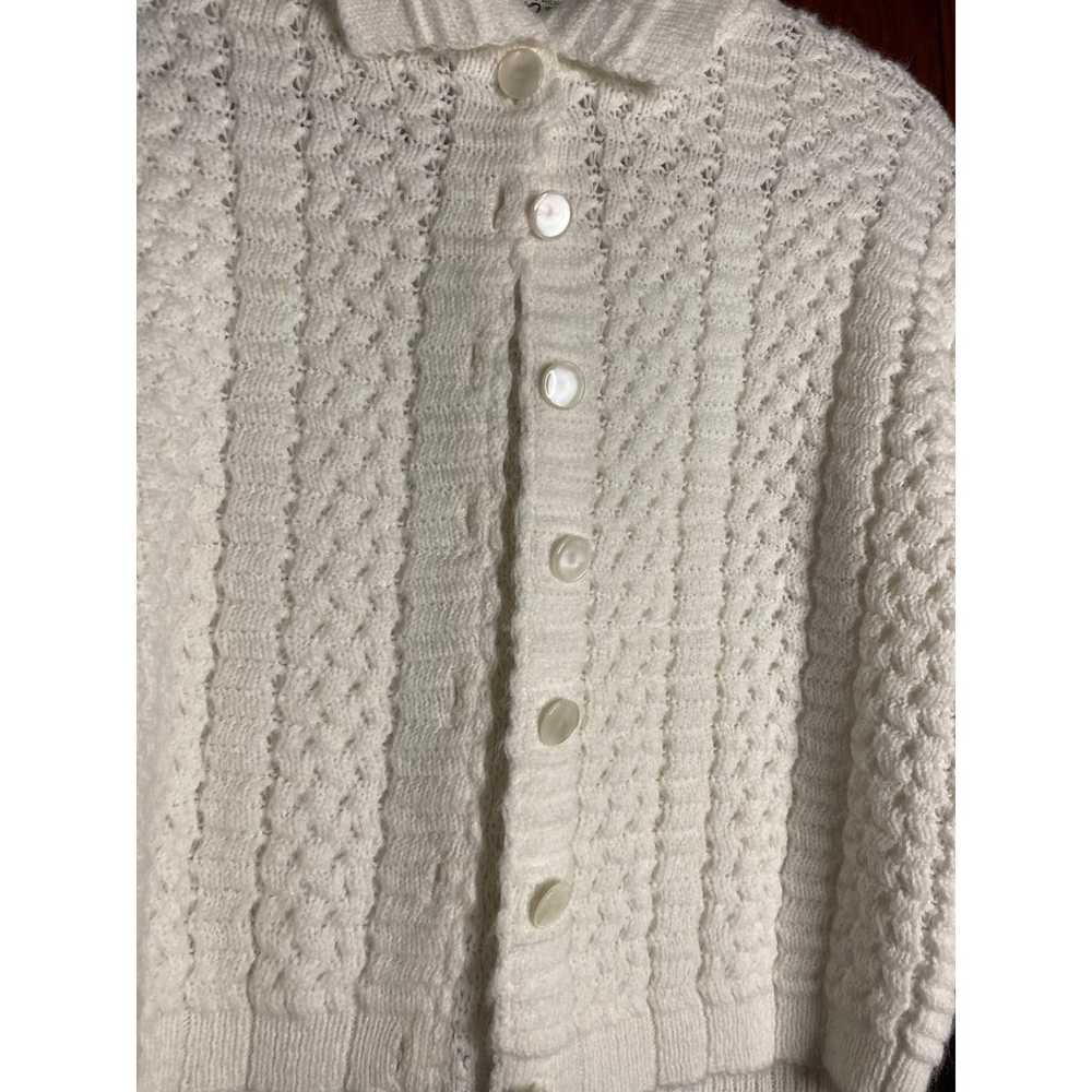 VINTAGE White Sweater Medium - image 2