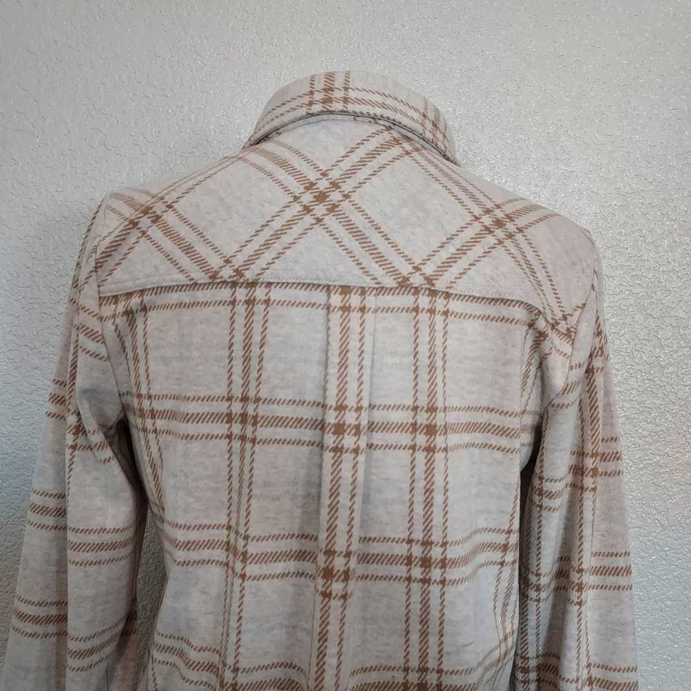 Thread & Supply Beige Plaid Button Shacket Size M - image 8