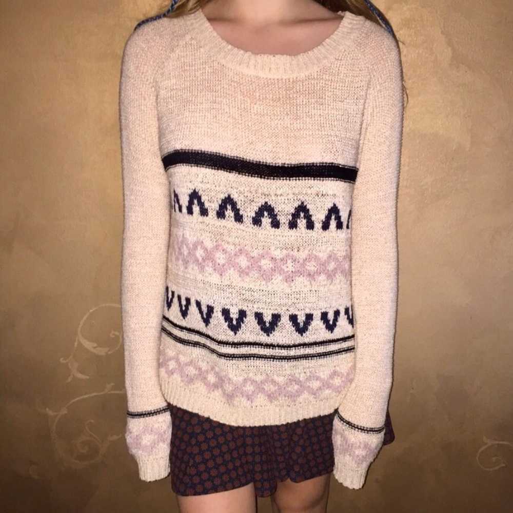 Cute Knitted Sweater - image 2