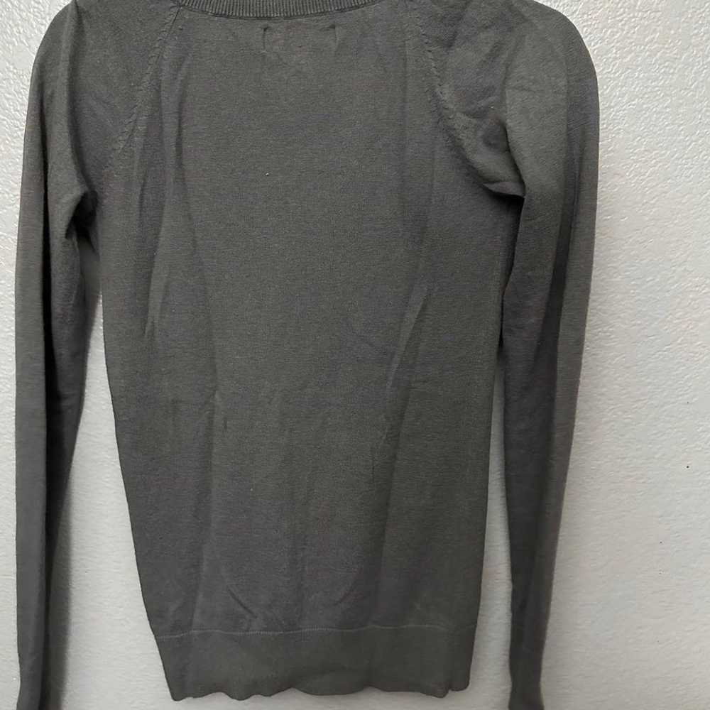 Ambercrombie Sweater V-Neck - image 3