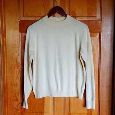 Hampshire Studio Vintage Soft Yellow Long Sleeve … - image 1