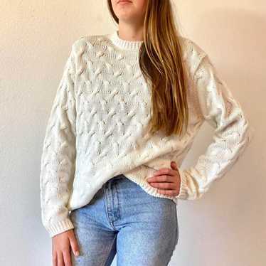 Precious vintage cable knit cream sweater