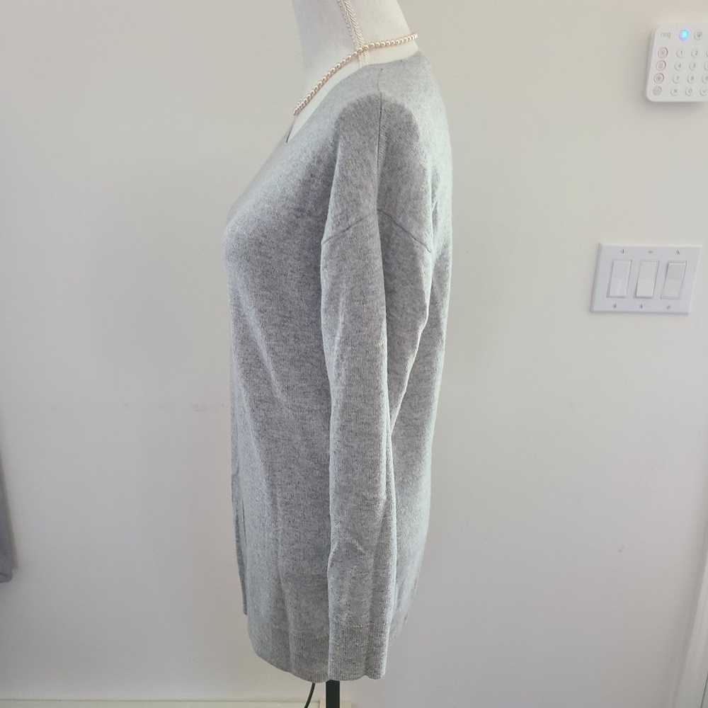 Everlane Heathered Gray 100% Cashmere Long Sleeve… - image 6