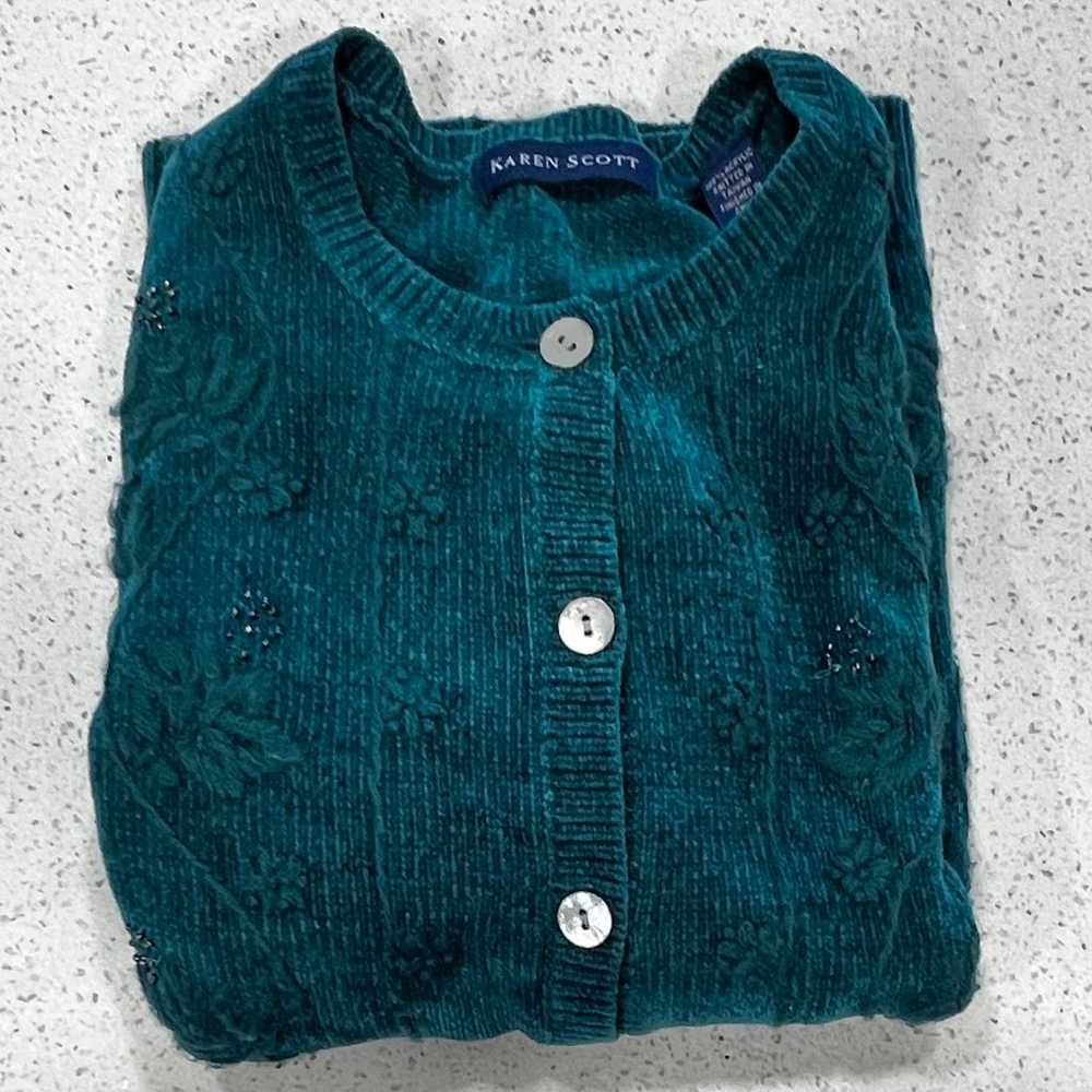 Karen Scott Pearlized Button Crewneck Cardigan Te… - image 7