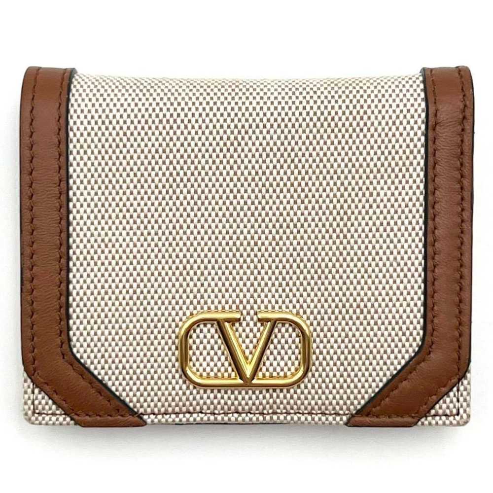 Valentino Valentino Women's Wallet, Bi-fold V Log… - image 1