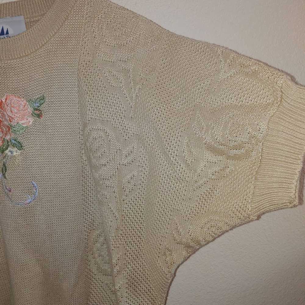 Cottage core floral embroidery sweater - image 4