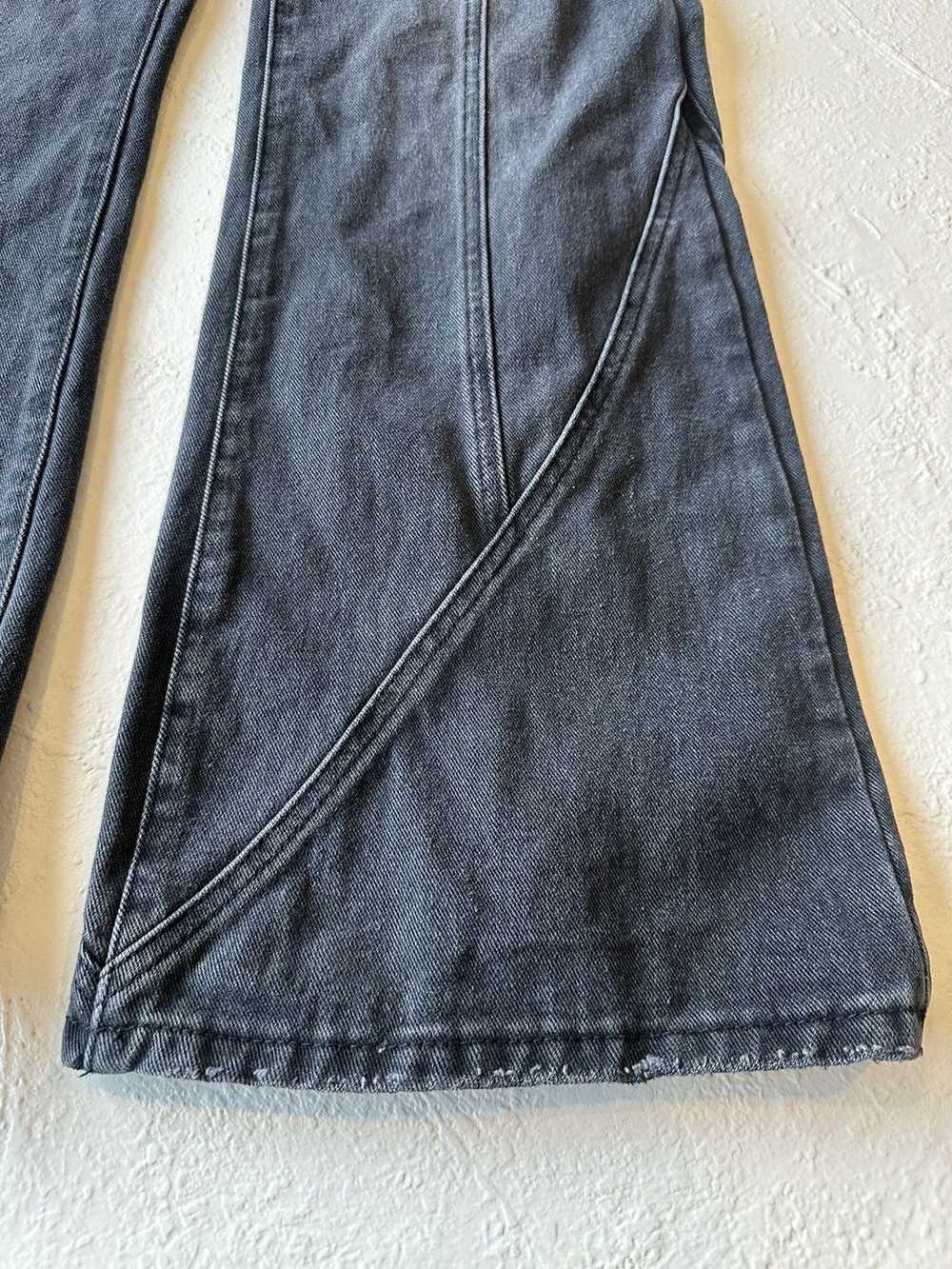 Elvine Flared Black jeans - image 7