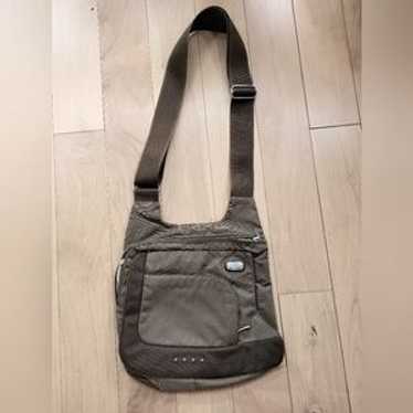 バッグ 2000s TUMI T-Tech crossbody bag 極美品】TUMI トゥミ ショルダーバッグ ブラック T-TECH｜Yahoo
