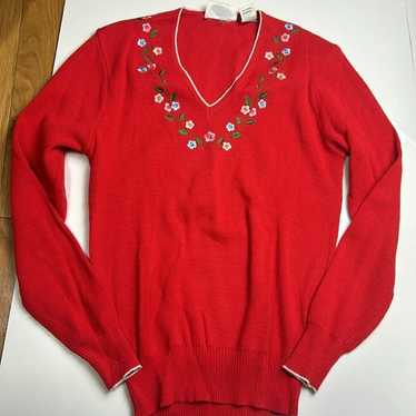 Northern Isles red embroidered flower pullover sw… - image 1