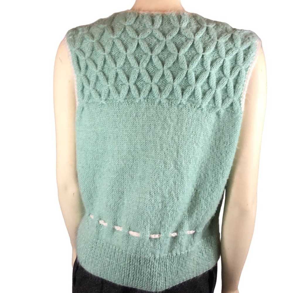 Vintage Hand knit open front green vest size medi… - image 2