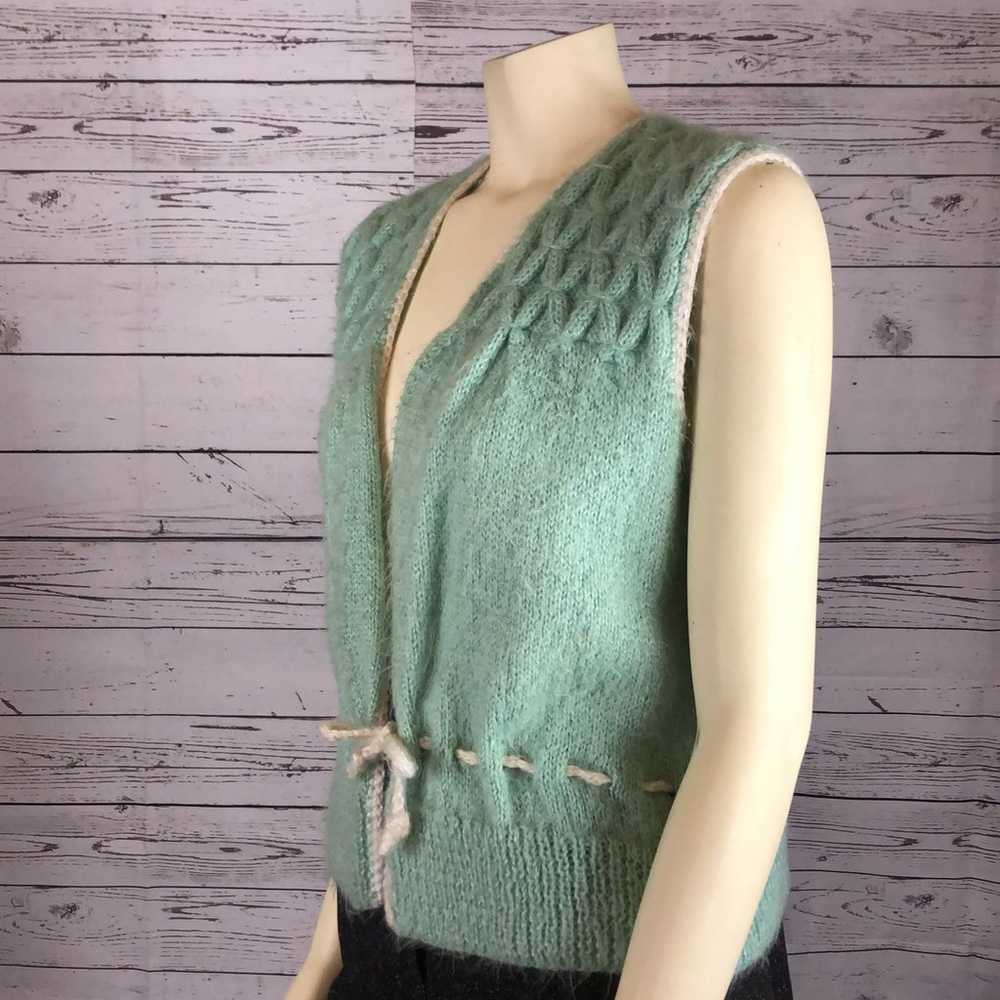 Vintage Hand knit open front green vest size medi… - image 7