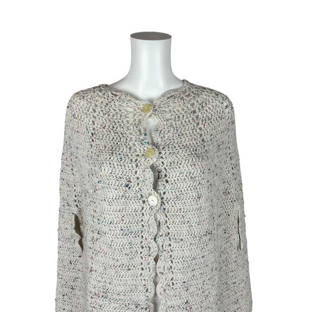 Vintage 60s Crochet Cape Women's Medium White Rai… - image 3