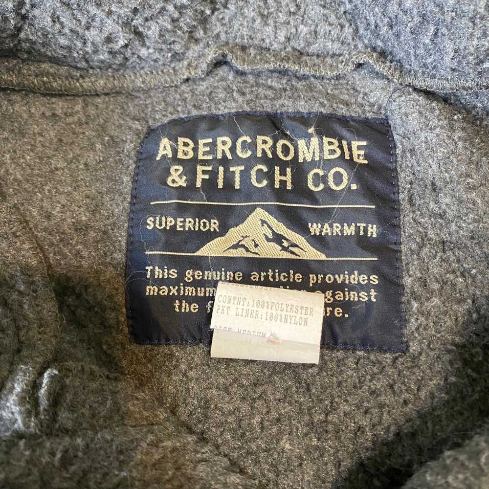 Vintage Abercrombie & Fitch Co. Gray Oversized Fl… - image 2