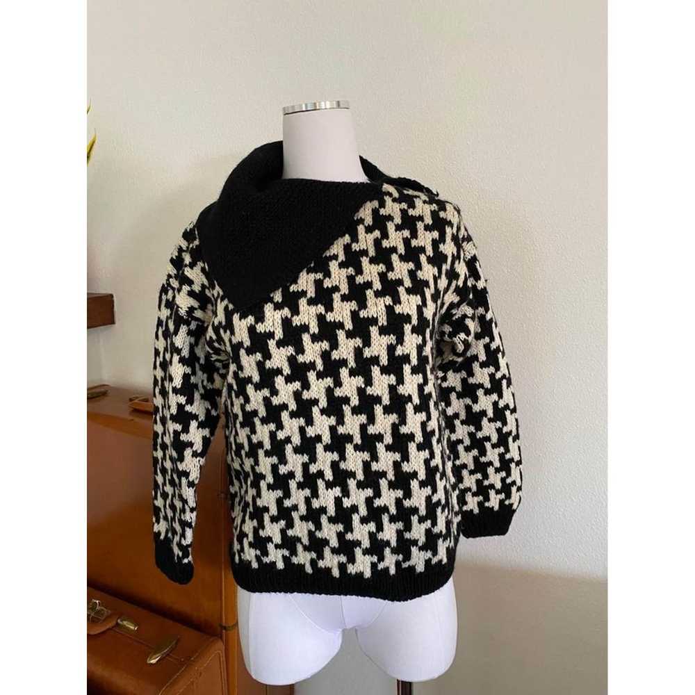 vintage black & wool houndstooth knit sweater cow… - image 1