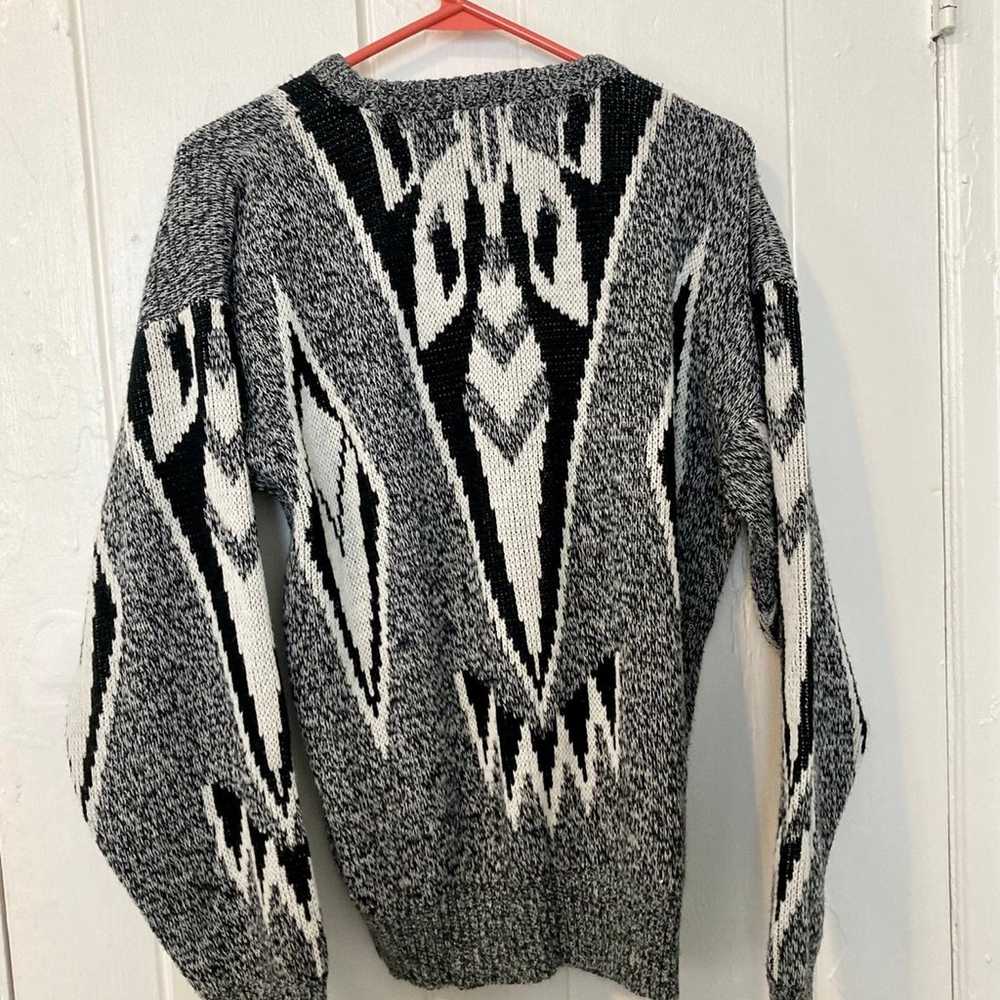 Vintage black and white sweater - image 3