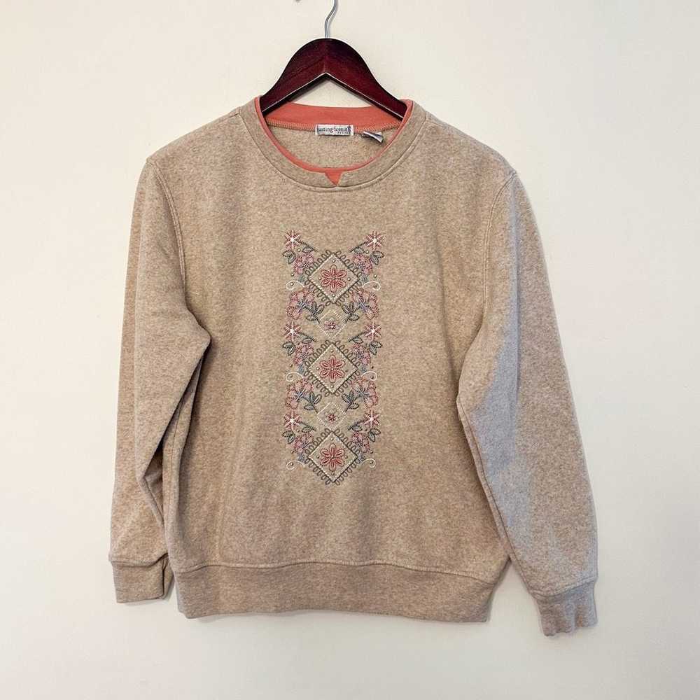 Vintage Grandma Embroidered Crewneck Sweatshirt - image 4