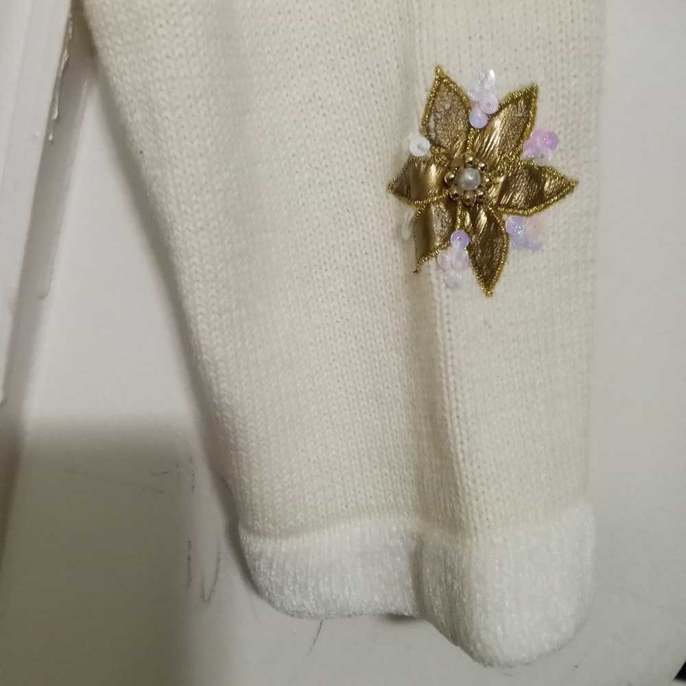 Vtg Embroidered Christmas Angels Sweater - image 6