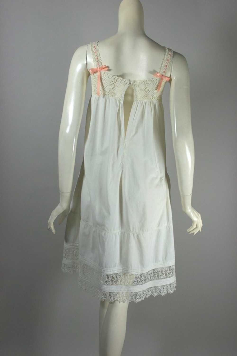 Edwardian white cotton lace trim slip dress night… - image 5