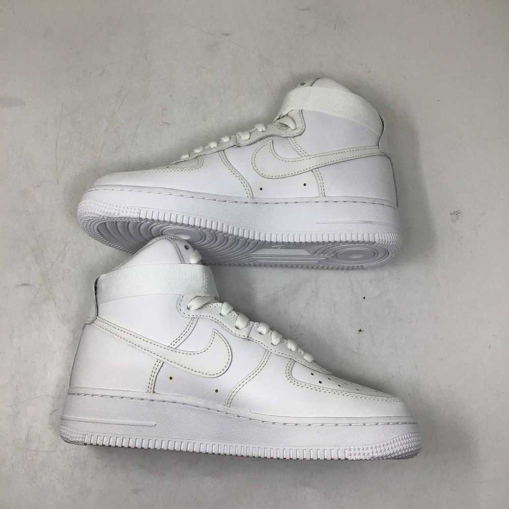 Nike Wmns Air Force 1 High Triple White - image 2