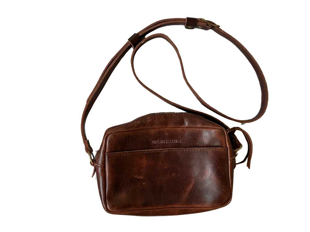 Portland Leather Camera Bag Purse - image 3