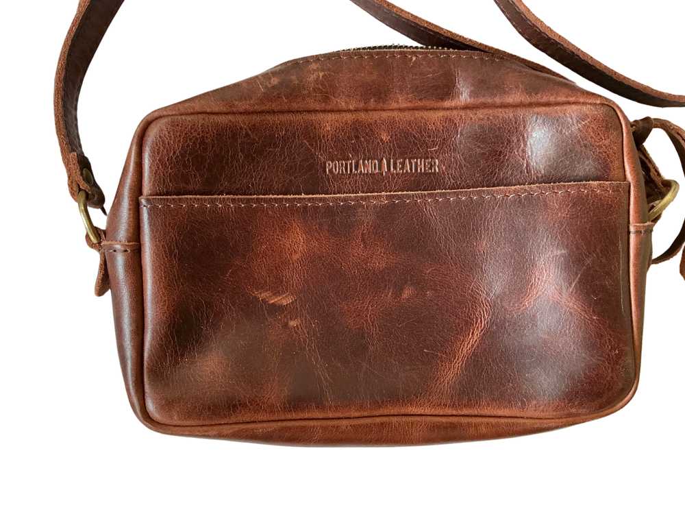 Portland Leather Camera Bag Purse - image 4