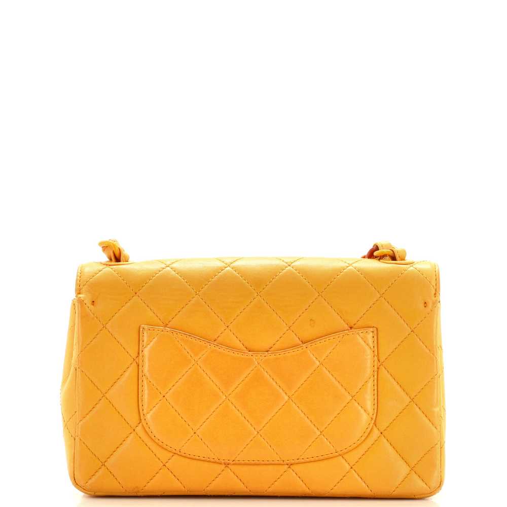 CHANEL Vintage Resin Chain CC Flap Bag Quilted La… - image 4