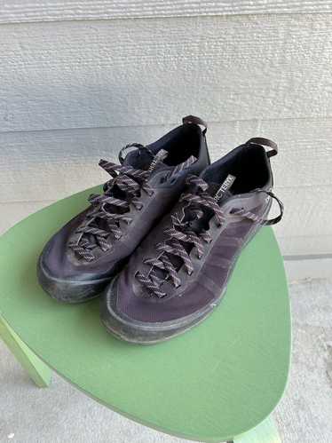 Arc'Teryx Arc’teryx Konseal LT Approach Shoes - image 1