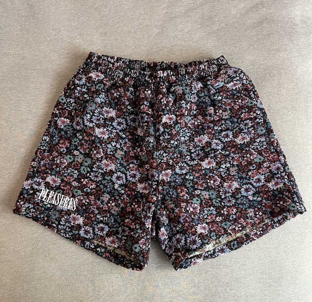 Pleasures Pleasures Quitter Floral shorts size M - image 1