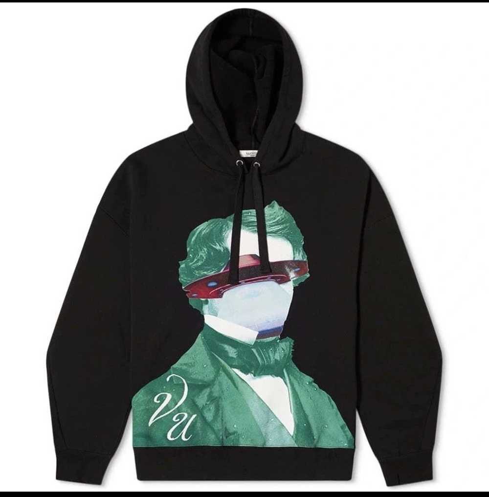 【関税負担】 VALENTINO HOODIE WITH V FACE UFO PRINT VALENTINO Valentino V Face UFO Hooded Sweatshirt - Clothing
