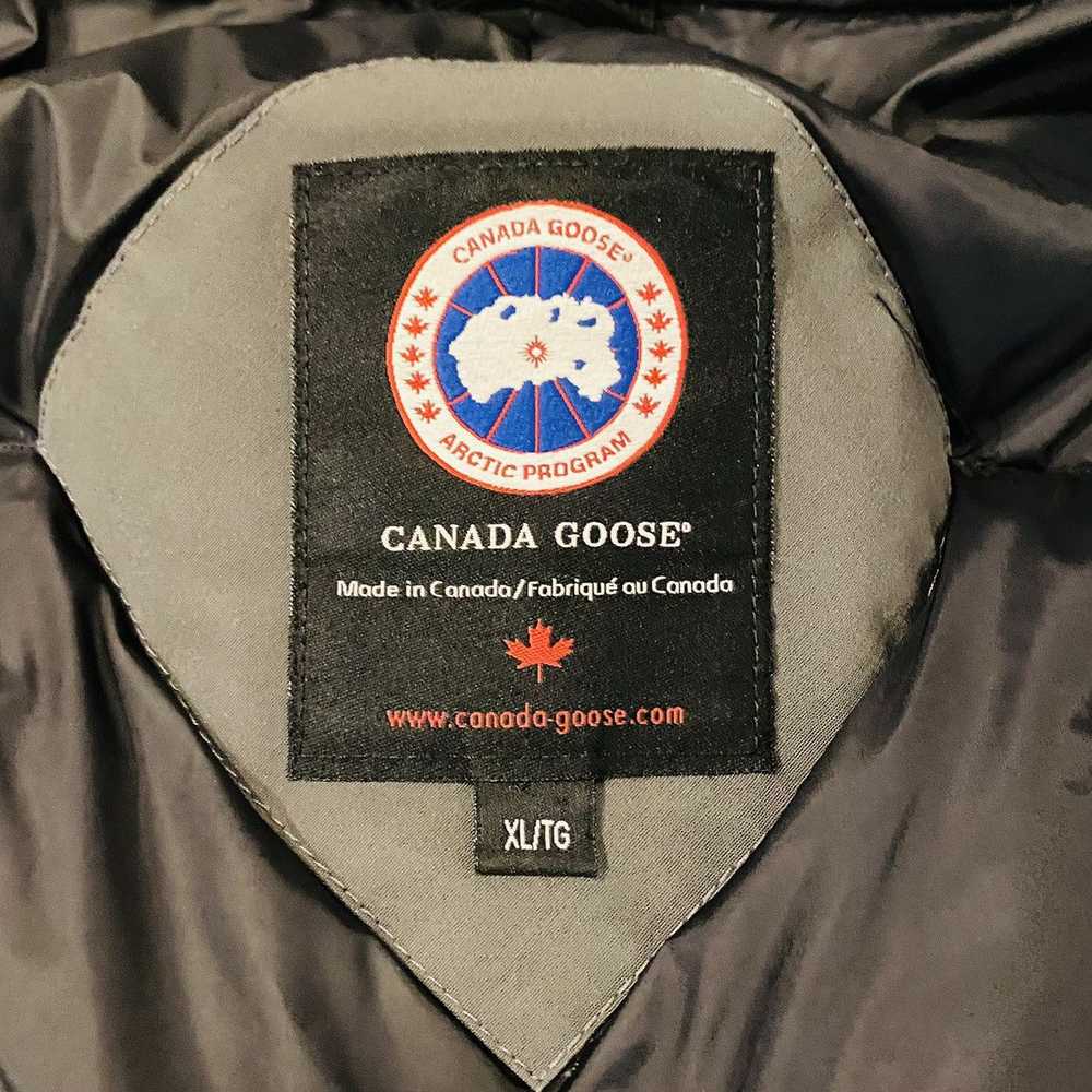 Canada Goose Canada Goose Gray Chateau Parka Down… - image 5