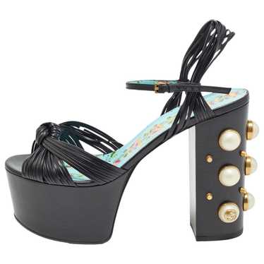 Gucci Patent leather sandal - image 1