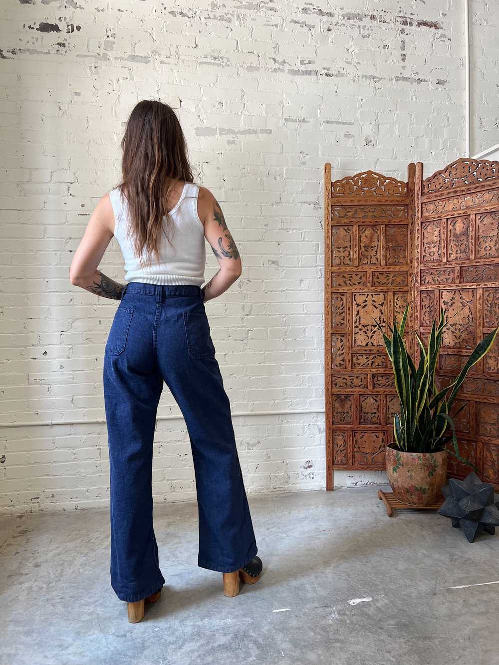 70s Wide Leg Jeans, Size 10 - image 4