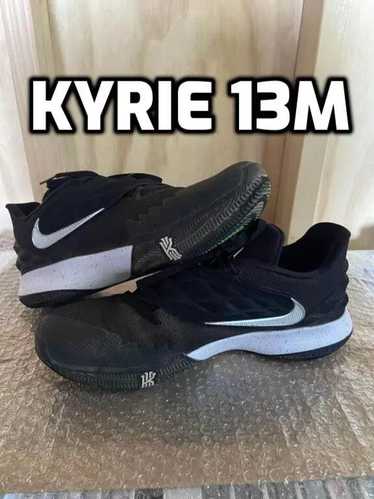 Nike NIKE KYRIE 1 ONE LOW BLACK-METALLIC SILVER Me