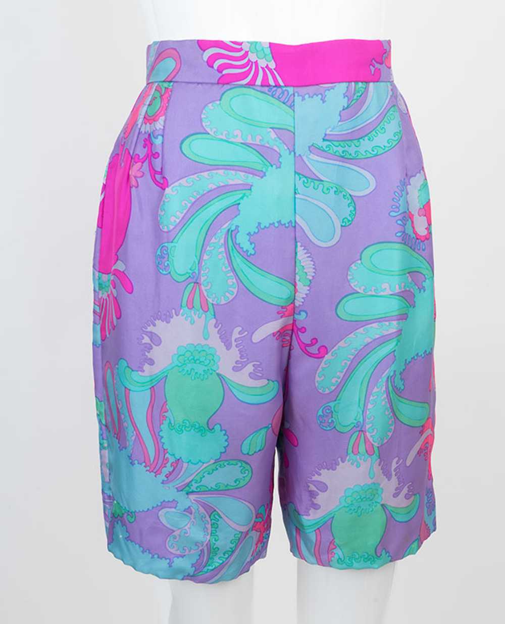 1960s Psychedelic Silk Shorts - image 2