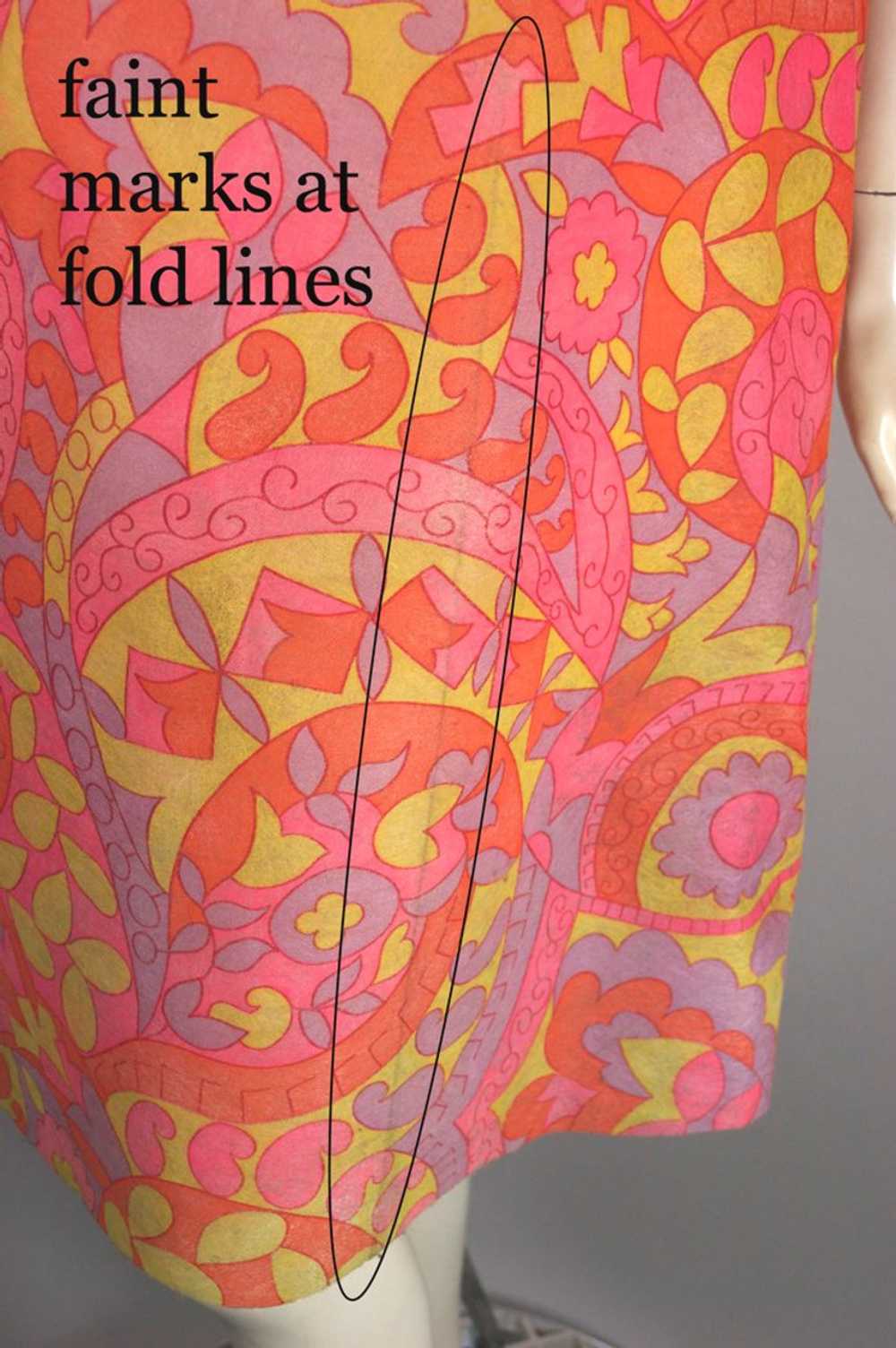 1960s paper dress pink flower power print XS 34 b… - image 5