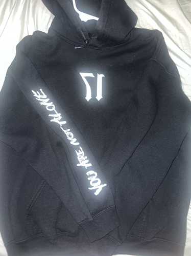 XXXTENTACION 17 shops Hoodie (Small)