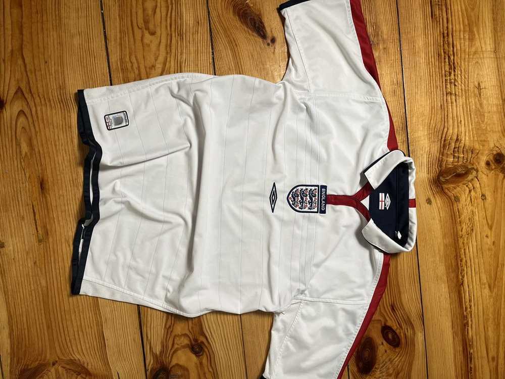 Soccer Jersey × Umbro × Vintage England 2003/2004… - image 1