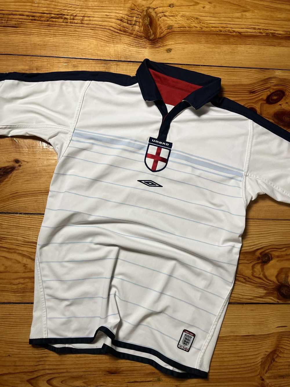 Soccer Jersey × Umbro × Vintage England 2003/2004… - image 5