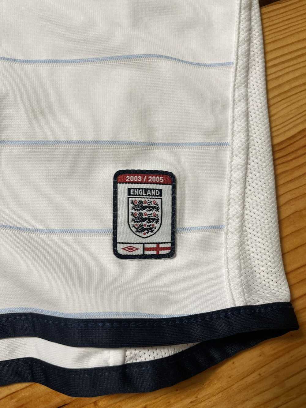 Soccer Jersey × Umbro × Vintage England 2003/2004… - image 7