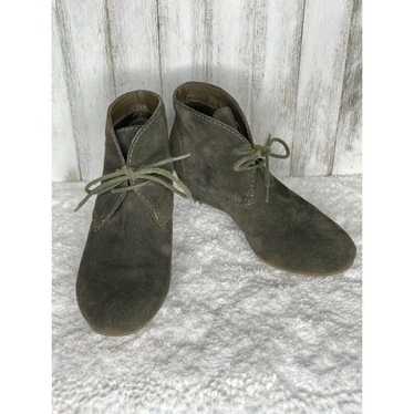 CROWN VINTAGE Green Suede Booties Sz 5.5 - image 1