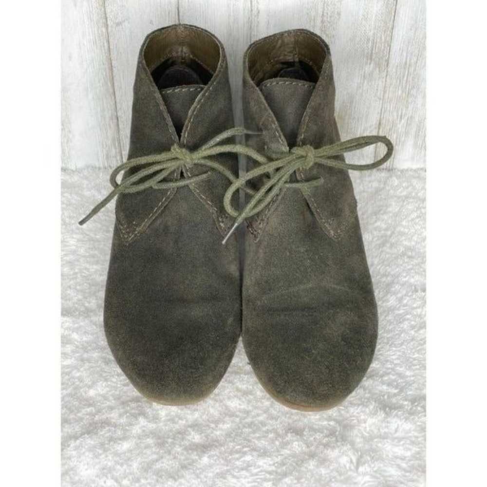 CROWN VINTAGE Green Suede Booties Sz 5.5 - image 4