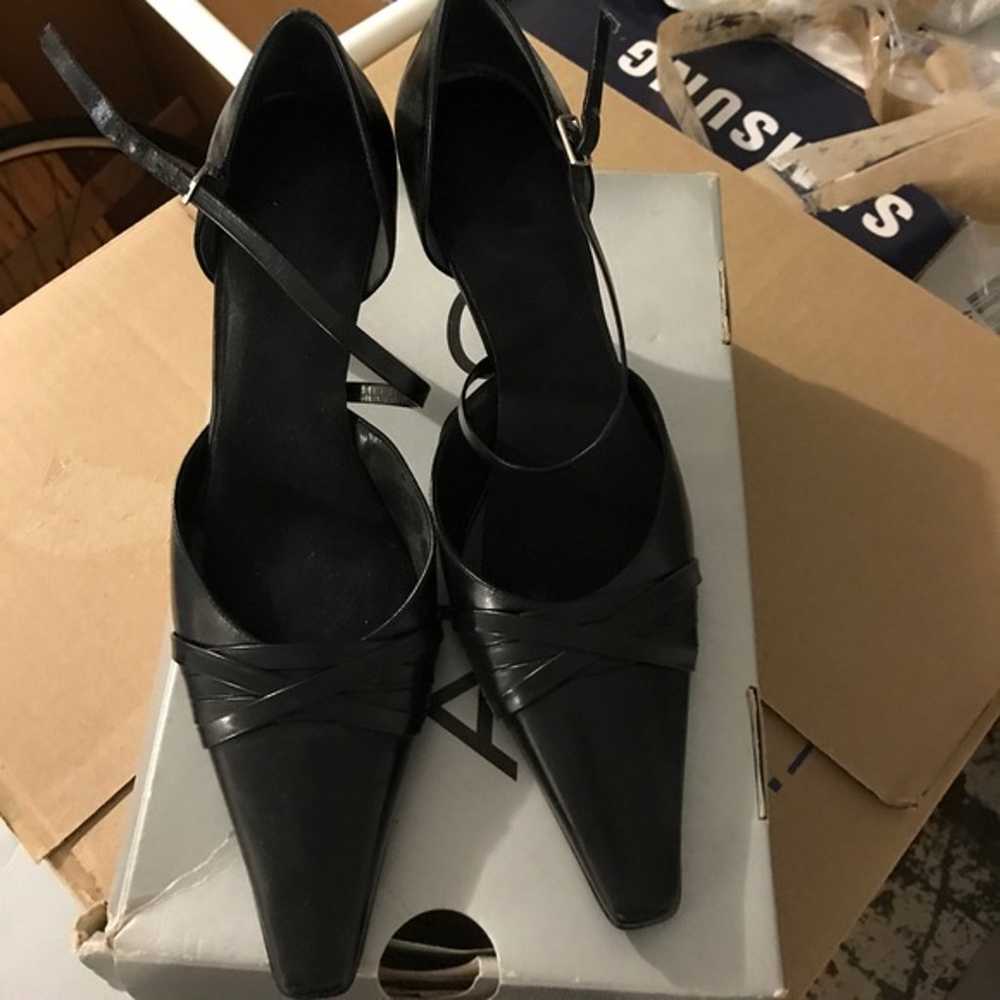 Vintage Aldo heels with ankle straps - image 1