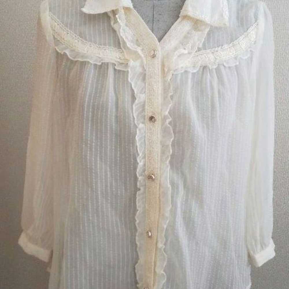 axes femme Lace Frill Blouse in Size M - image 2